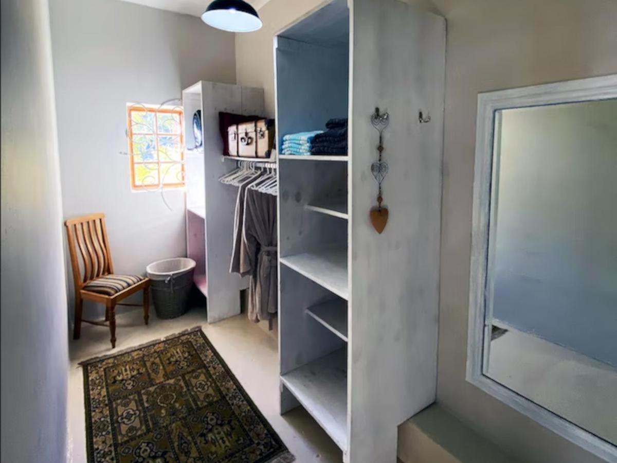 Olive&Vine Farm Cottage Franschhoek Rum bild