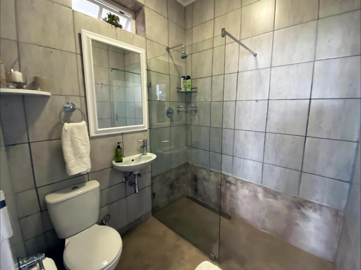Olive&Vine Farm Cottage Franschhoek Rum bild